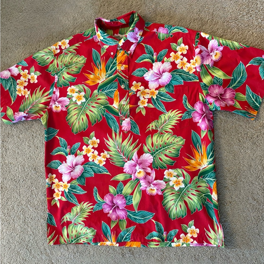 Hilo Hattie Original Red Hibiscus Plumeria Floral Men's Hawaiian Shirt size M